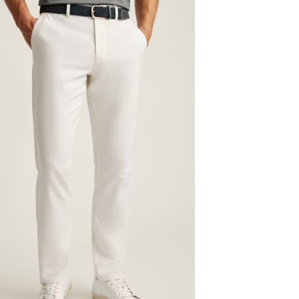 Bonobos Slim Chinos in White